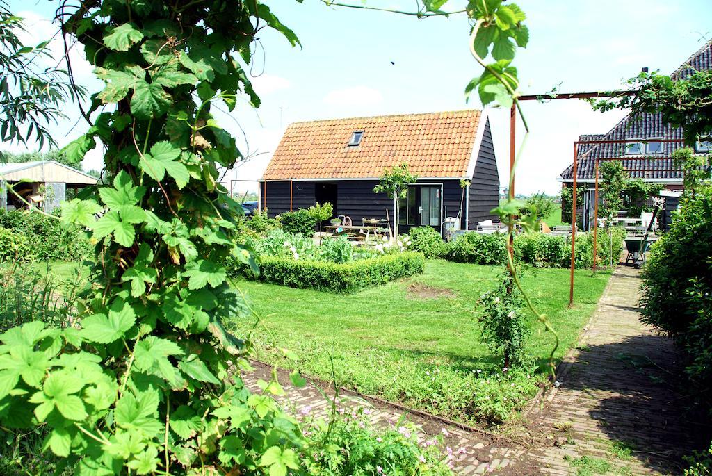Bed In Waterland Bed & Breakfast บรุคอินวาเทอร์ลานด์ ภายนอก รูปภาพ